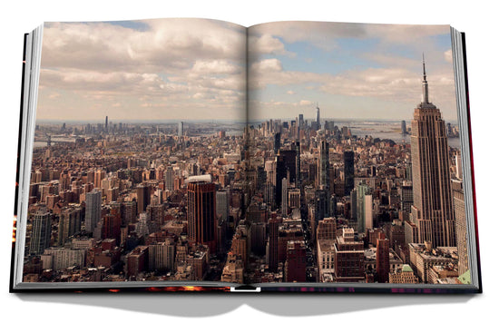 Load image into Gallery viewer, Assouline New York Chic

