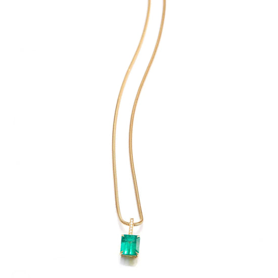 Load image into Gallery viewer, Yi Collection Emerald &amp;amp; Diamond Supreme Necklace
