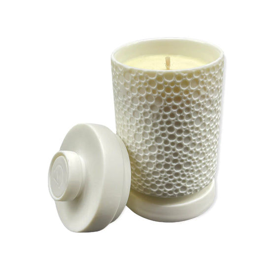 Load image into Gallery viewer, Van Dang 10oz Candle

