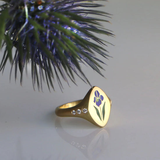 Gwen Barba Iris Signet Ring